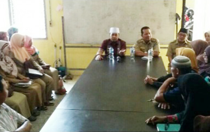 Walikota Bengkulu, Helmi Hasan menggelar pertemuan bersama UPTD Samisake dan LKM Kota Bengkulu, Selasa (21/2/2017).