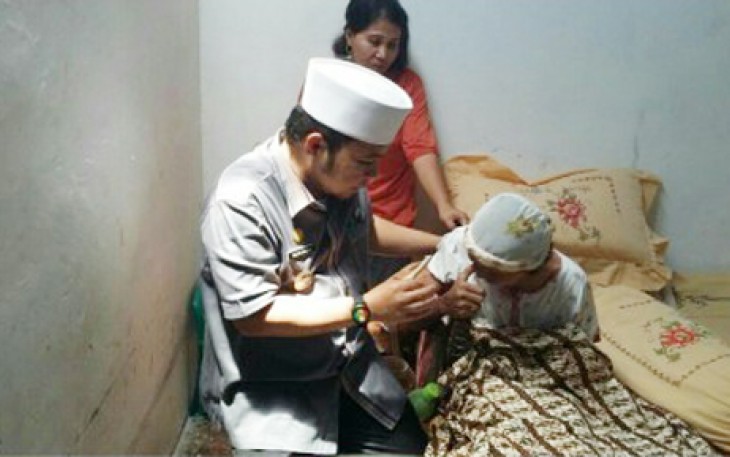 Walikota kunjungi warga kurang mampu yang sedang sakit