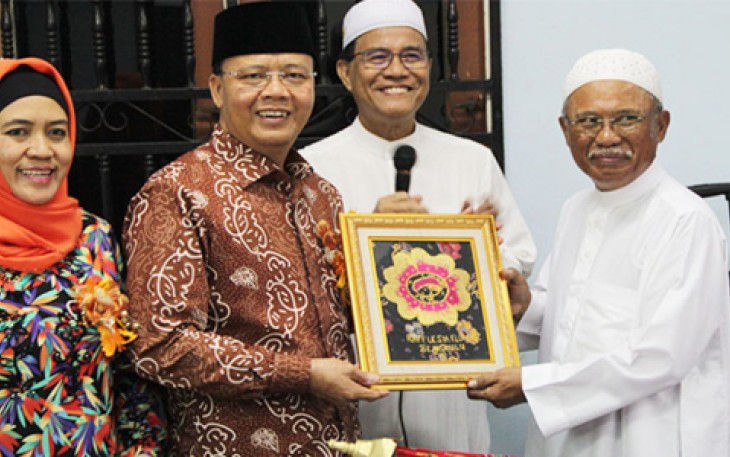 Wagub Rohidin saat bertemu warga Bengkulu di Malaysia