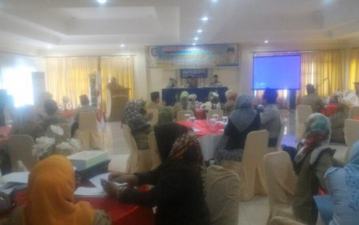Sosialisasi peran gugus tugas Kota Layak Anak (KLA) di Hotel Rafles City Kota Bengkulu, Selasa (4/4/2017)