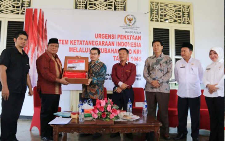 Diskusi Kebangsaan di rumah pengasingan Bung Karno di Bengkulu, Anggut Atas, Kota Bengkulu, Rabu (17/5).