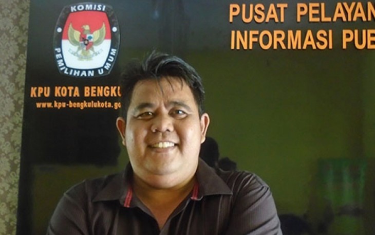 Ketua KPU Kota Bengkulu Darlinsyah, M.Si