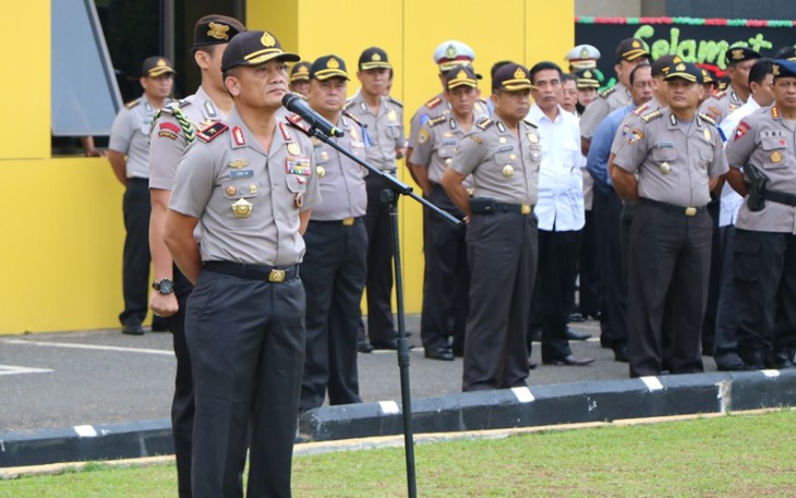 Kapolda Bengkulu pada saat pelaksanaan apel pagi hari ini (17/07/2017) di lapangan apel Mapolda Bengkulu. Foto: (Tribratanewsbengkulu.com)