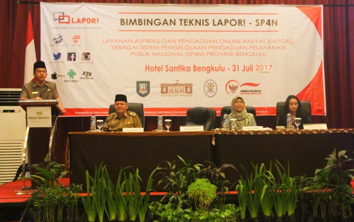 Bimbingan teknis layanan aspirasi dan pengaduan online rakyat (LAPOR!) 