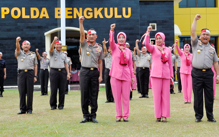 Kapolda Bengkulu bersama jajaran. Foto:(Tribratanewsbengkulu.com)