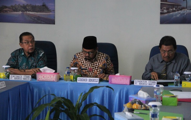 Asisten II Bidang Perekonomian dan Pembangunan Setda Provinsi Bengkulu Ari Narsa JS menghadiri Rapat Umum Pemegang Saham PT.Bengkulu Mandiri Tahun Buku 2016.