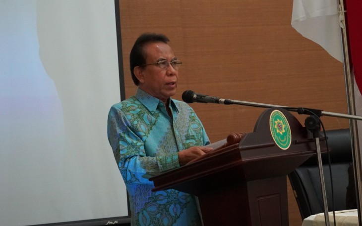 Hakim Agung MA RI, H. Purwosusilo, menyampaikan kata sambutan mewakili Ketua Kamar Agama MA RI.