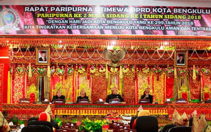 Asisten III Setda Provinsi Bengkulu Gotri Suyanto hadir dan membuka Sidang Paripurna Istimewa DPRD Kota Bengkulu, Paripurna Ke 2 Masa Sidang Ke 1 Tahun Sidang 2018.
