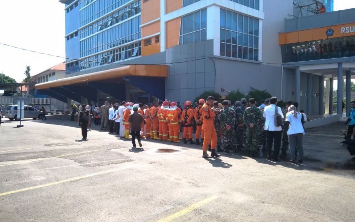 Suasana dan aktifitas Simulasi Penanganan Tanggap Bencana (Field Test Exercise) bersama Tim SAR PP 2018 di RS Kota Bengkulu.