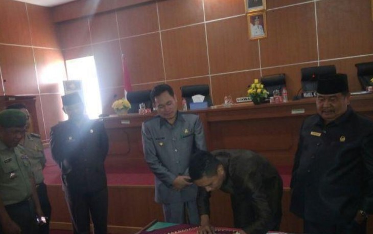 Penandatanganan Berita Acara