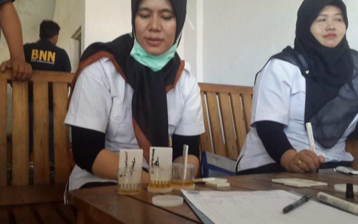 Dishub dan BNN Tes Urine Sopir Bus