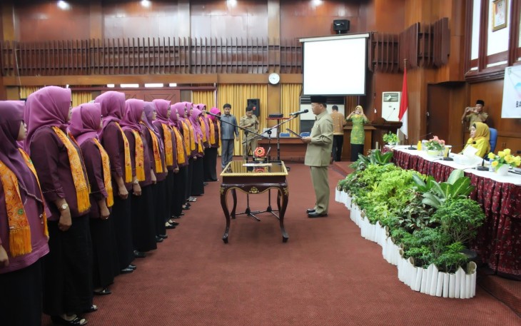 Pengukuhan Pengurus BKOW Provinsi Bengkulu, di Ruang Pola Pemprov Bengkulu.
