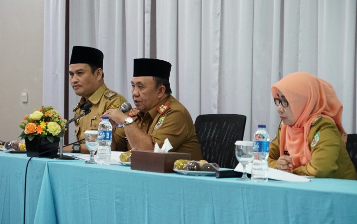 Sekretaris Daerah Provinsi Bengkulu Nopian Andusti menghadiri sekaligus memberikan materi pada Workshop Pelaksanaan Gerakan Masyarakat Hidup Sehat.