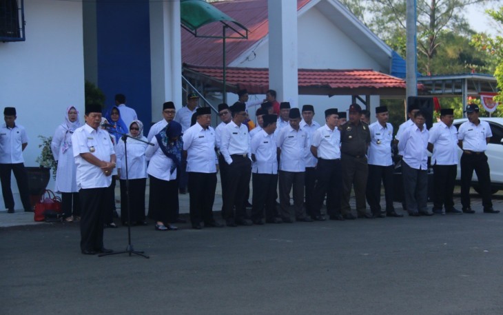 Pejabat Wali Kota Bengkulu Budiman Ismaun memberikan Sambutan 