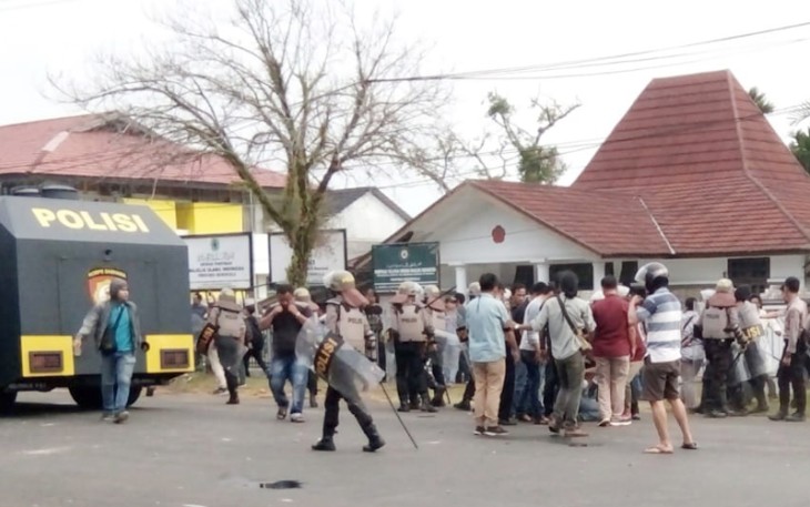Pasca demo ricuh di depan Kantor DPRD Provinsi Bengkulu