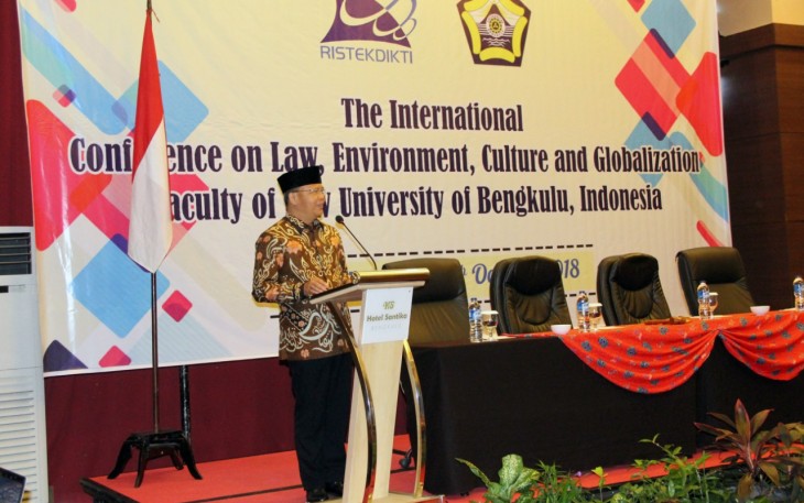 Pelaksana Tugas Gubernur Bengkulu Rohidin Mersyah membuka secara resmi The International Confrence on Law, Environment, Culture and Globalization Faculty of Law  University of Bengkulu, Indonesia 2018