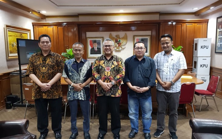 Mappilu Pusat saat beraudensi ke kantor Komisi Pemilihan Umum (KPU), Senin (11/2).