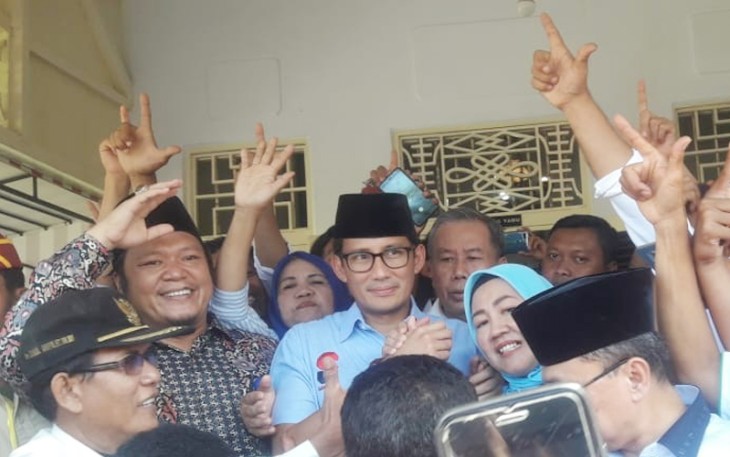 Cawapres Sandiaga Uno saat berada di Rumah Pengasingan Bung Karno, Sabtu (09/02)
