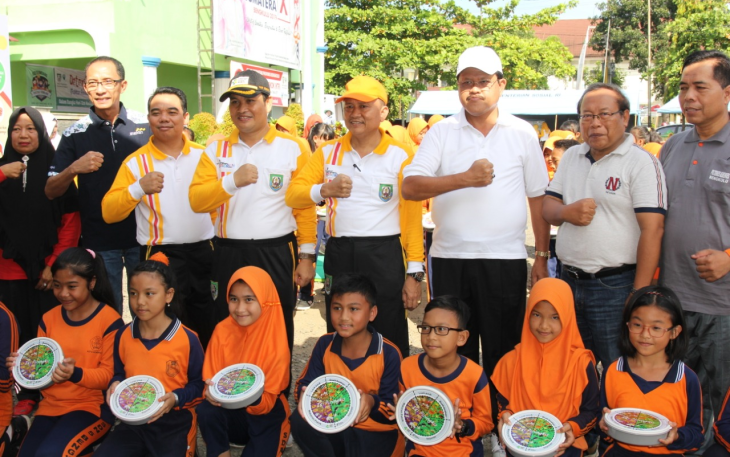 Asisten I Setda Provinsi Bengkulu Hamka Sabri setelah membuka Peringatan Hari Gizi Nasional (HGN) ke 59 tahun 2019 di Halaman Kantor Dinas Kesehatan, Jumat (1/2).