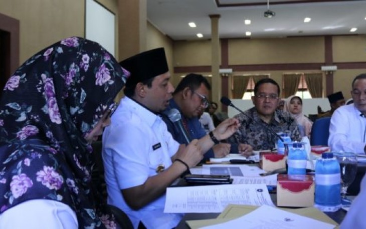 Wakil Wali Kota Bengkulu Dedy Wahyudi Pimpin Rapat 