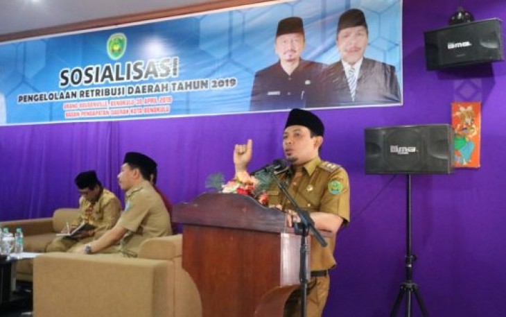 Wakil Wali Kota Bengkulu Dalam Sosialisasi Pengelolaan Retribusi Daerah Tahun Anggaran 2019