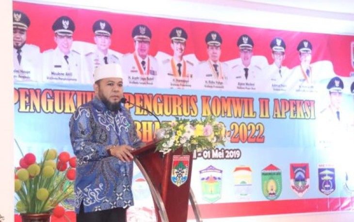 Wali Kota Bengkulu Helmi Hasan Dalam Acara Musyawarah Komisariat Wilayah II Asosiasi Pemerintah Kota Seluruh Indonesia