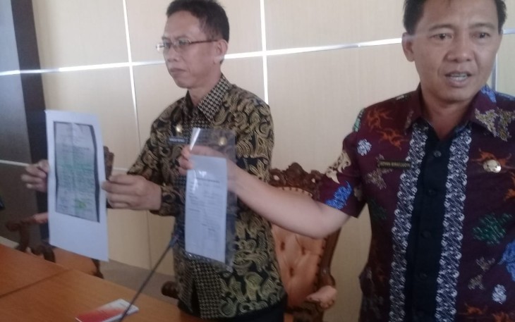Sekretaris Daerah Kabupaten Kaur Nandar Munadi, S.Sos Dalam Konferensi Pers 