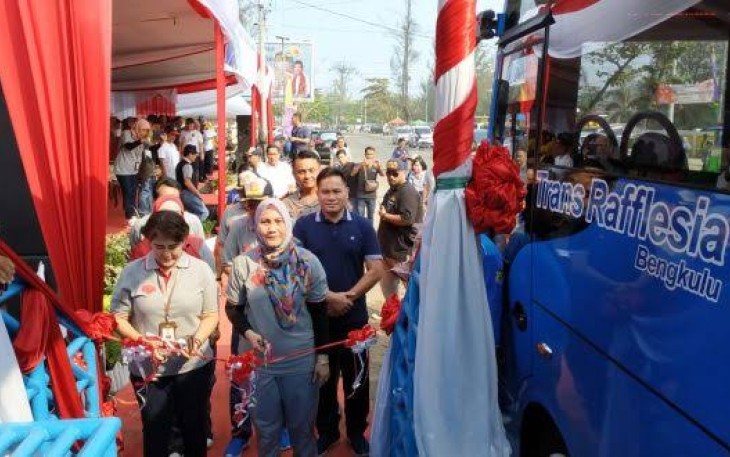 Bus Rapid Transit  Trans Rafflesia Bengkulu Dioprasikan 