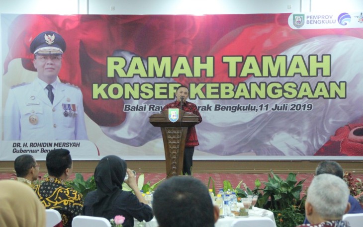 Sekda Nopian Andusti saat memberikan kata sambutan