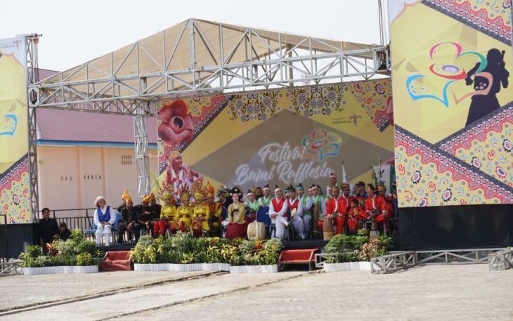 Pembukaan Festival Bumi Raflesia Berlangsung Sangat Meriah