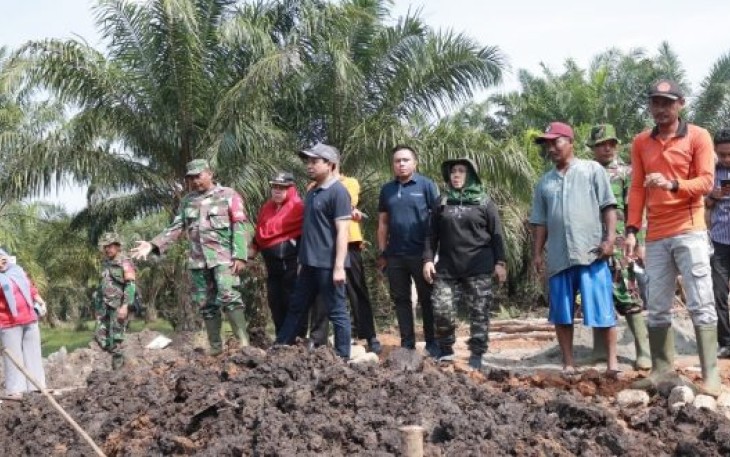 Wakil Wali Kota Bengkulu Dedy Wahyudi Memimpin Gotong Royong 