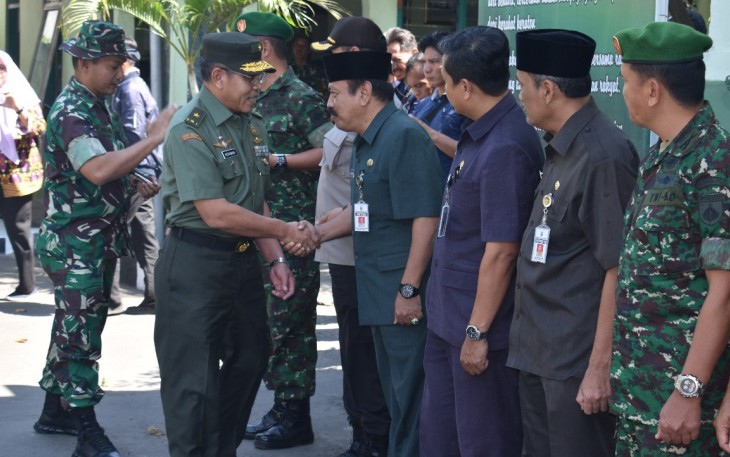 Semangat Satgas TMMD Semakin Menggelora