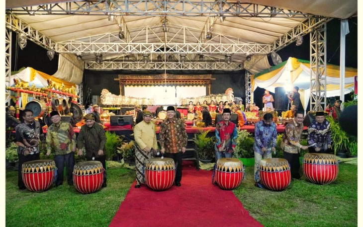 Pagelaran Wayang Kulit