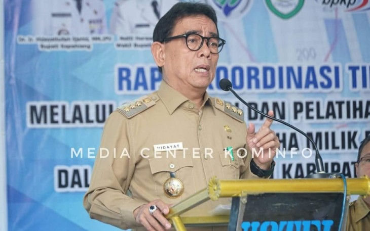 Bupati Kepahiang Dr Ir Hidayattullah Sjahid MM saat memberikan kata sambutan