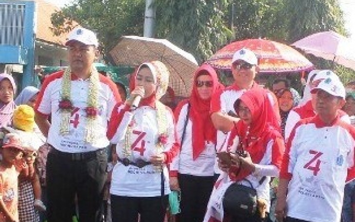 Bupati dan Wakil Bupati Brebes Berikan Sambutan Awali Start Pawai Pembanggunan