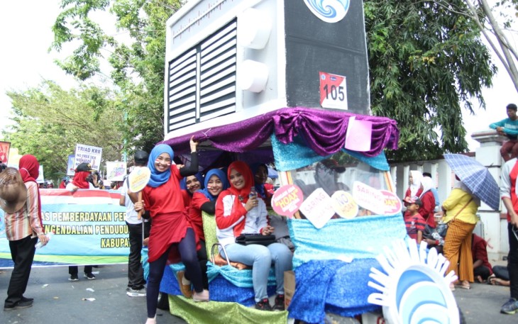 Kendaraan Pawai Pembangunan Dinkominfotik Brebes
