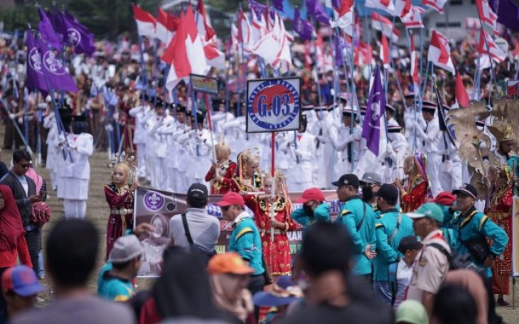 Ribuan Pelajar Ikut Meriahkan Pawai Hari Pramuka 