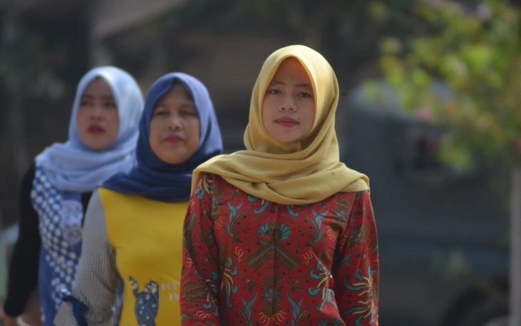 Warga Sedih TMMD 105 Kronjo Segera Selesai