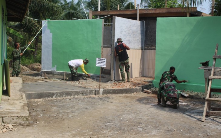 Sasaran Pembangunan MCK Mushola sudah pada tahap pengecatan dan pemasangan keramik