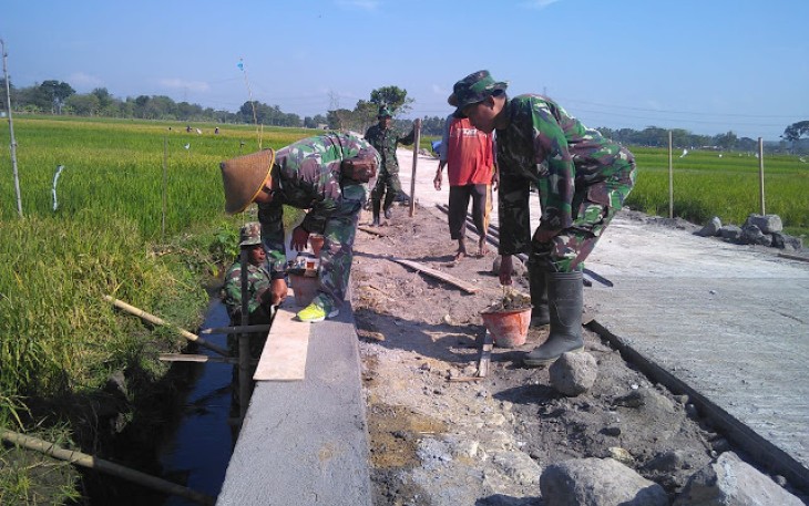 Talud TMMD Reguler 105 Kodim Klaten Sudah Memasuki Tahap Finishing