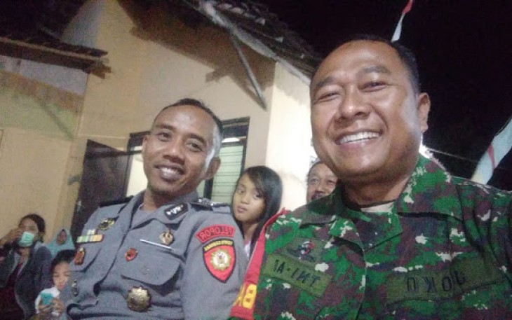 Senyum TNI Polri di Wonosari Bikin Warga Gembira