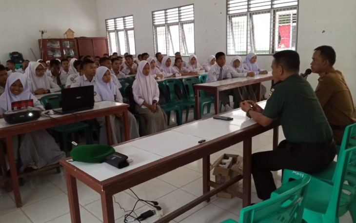 Mayor Inf Tamrin Hasibuan Tanamkan Patriotisme Pada Siswa SMKN PP Labura