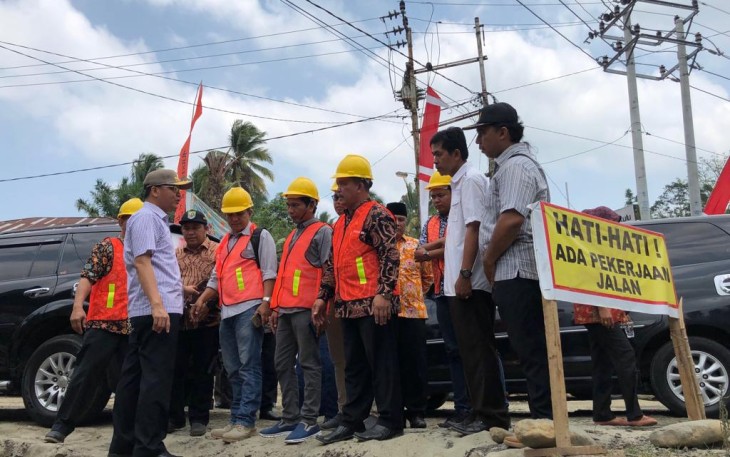 Gubernur Ingatkan Kontraktor