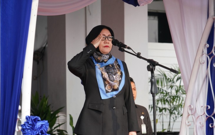 Asisten II Bidang Perekonomian dan Administrasi Pembangunan Setda Provinsi Bengkulu Yuliswani Jadi Inspektur Upacara Peringatan Hari Perhubungan Nasional Tahun 2019