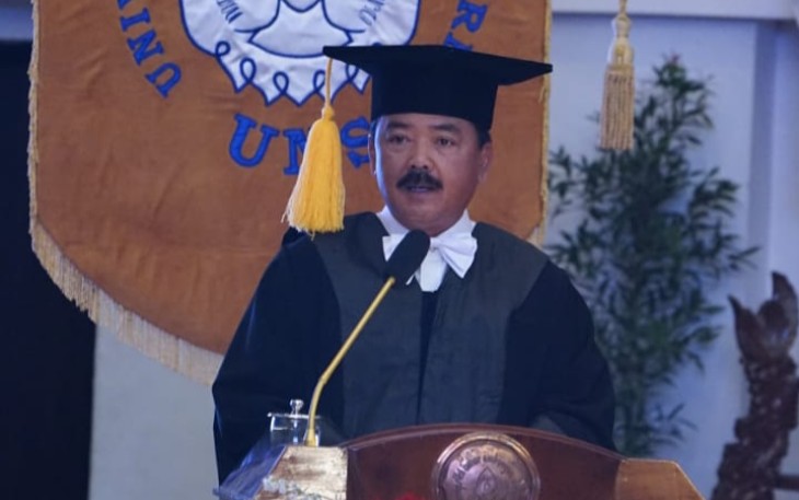 Panglima TNI pada acara penganugrahan Gelar Doktor Kehormatan