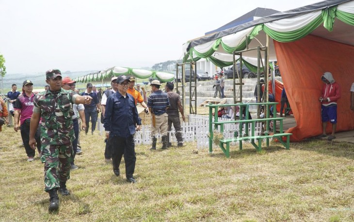 Bupati Kepahiang Dr Ir Hidayattullah Sjahid di Dampingi Dandim 0409 Rejang Lebong Letkol Inf Sigit Purwoko SE 