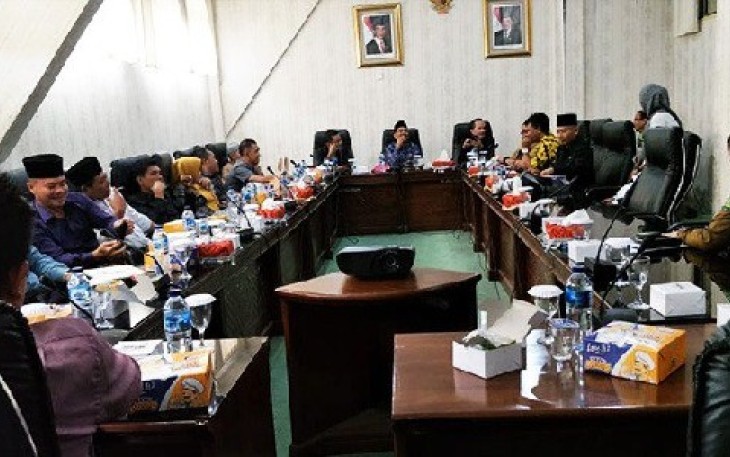 Rapat Internal DPRD Lebong 