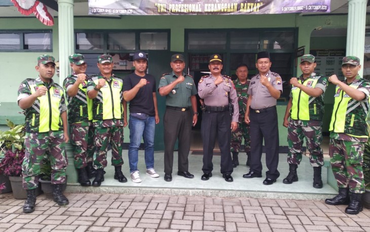 Danramil 04/Bawang Terima Kunjungan Kapolsek Bawang