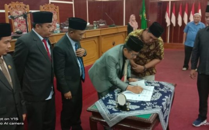 Pengesahan APBD Kota Bengkulu Tahun Anggaran 2020 