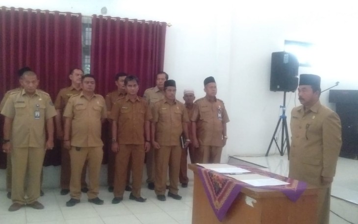 Sertijab 32 Kepsek SD dan 6 Kepsek SMP Labuhanbatu
